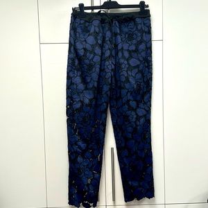 Kendall + Kylie pants